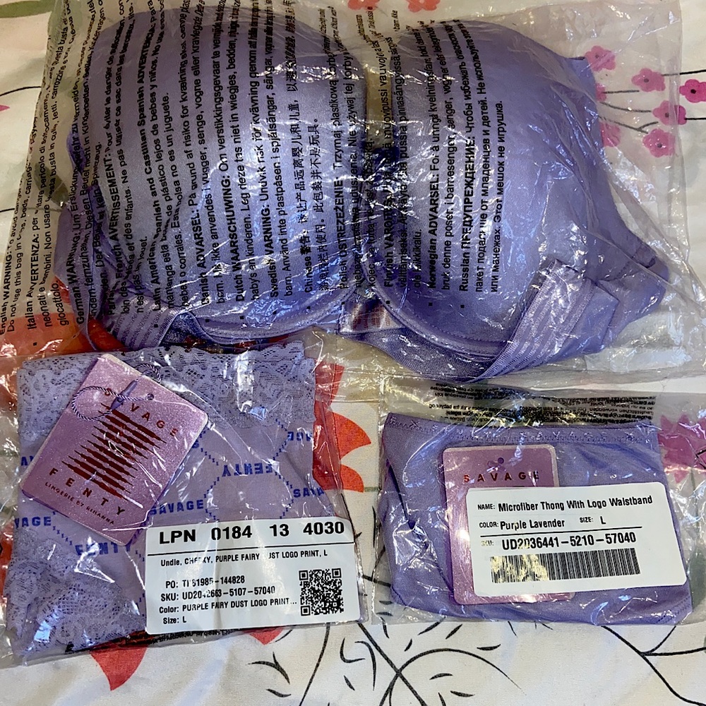Savage X Fenty, Lavender Bra W/ 2 Panties
